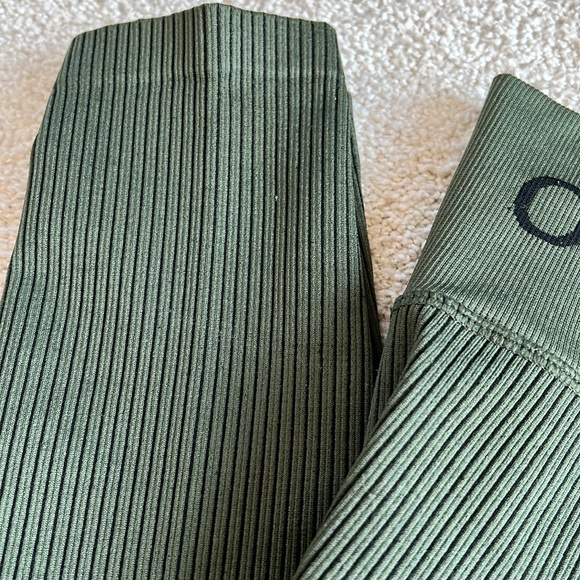 Offline by Aerie Leggings - Picture 4 of 5